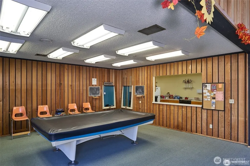 2302 SE R Street Auburn WA 98002