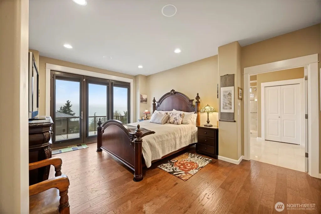 414 S Clarkwood Drive Bellingham WA 98225