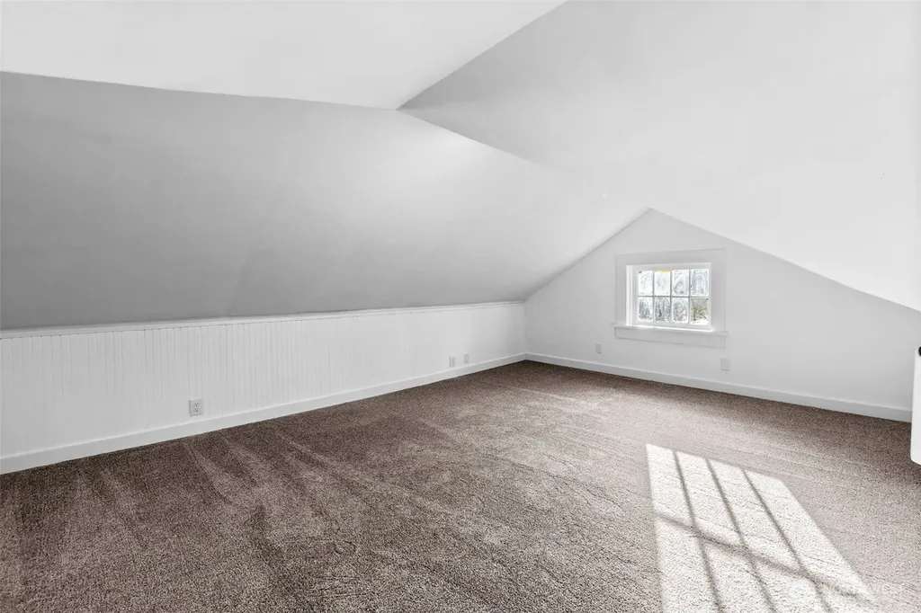 1911 Columbia Street SW Olympia WA 98501
