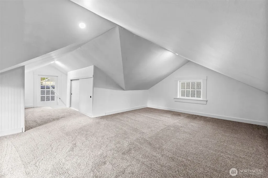 1911 Columbia Street SW Olympia WA 98501