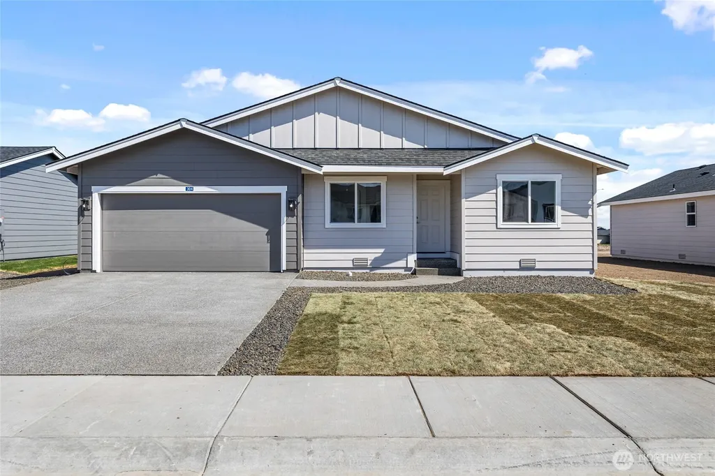 433 Pear Drive Tieton WA 98947
