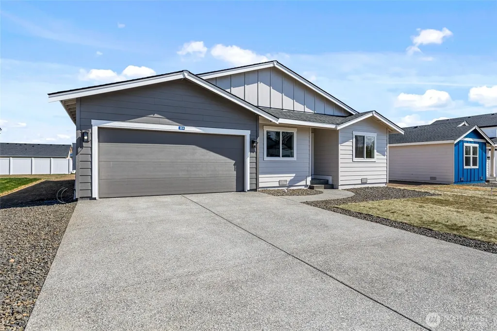 433 Pear Drive Tieton WA 98947