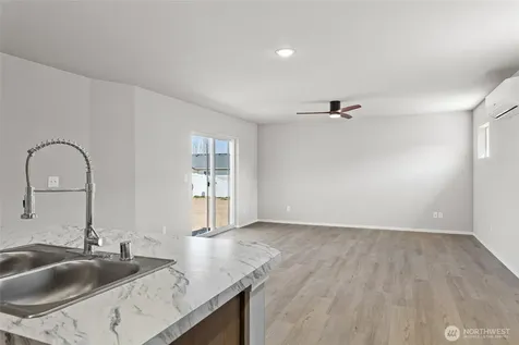 433 Pear Drive Tieton WA 98947