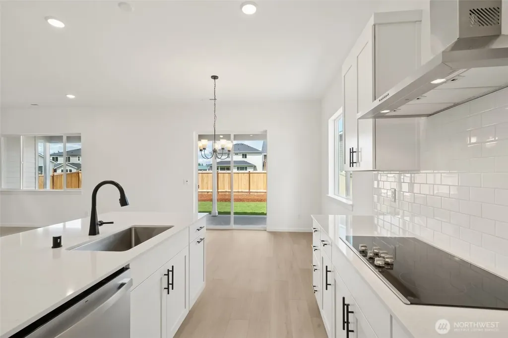 954 Lucas Avenue Buckley WA 98321