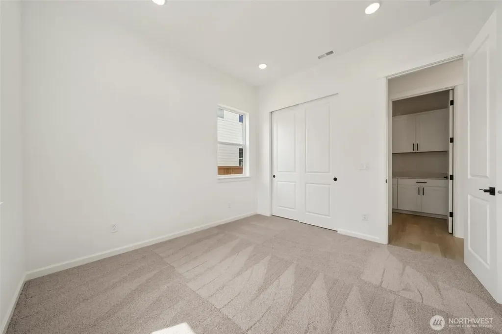 954 Lucas Avenue Buckley WA 98321