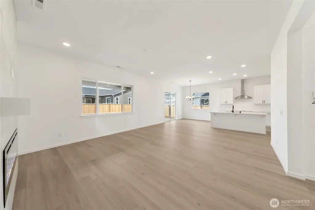 954 Lucas Avenue Buckley WA 98321