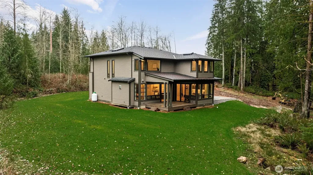 17431 Sr 92 NE Granite Falls WA 98252