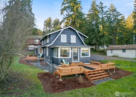 6937 Chico Way NW Bremerton WA 98312