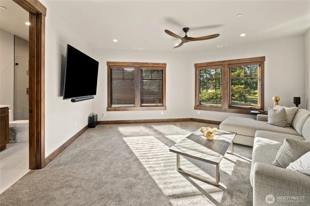 221 Tipple Hill Loop Cle Elum WA 98922