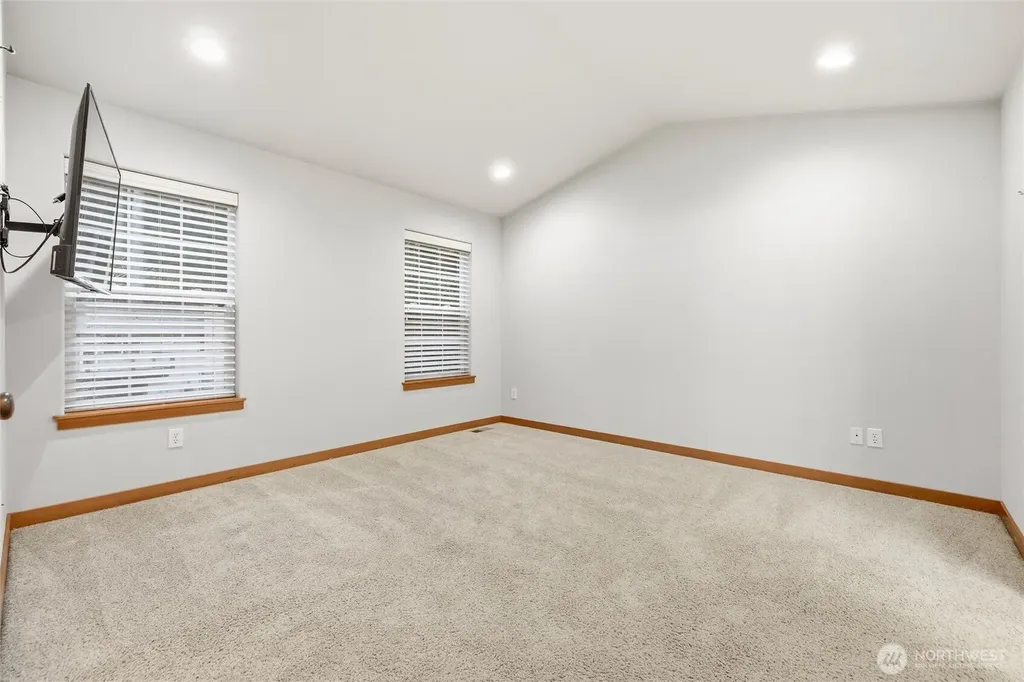 33 Green Hill Road Bellingham WA 98229