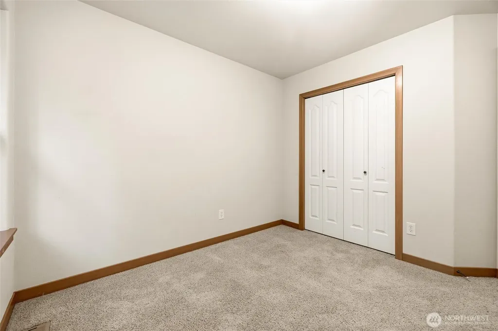33 Green Hill Road Bellingham WA 98229