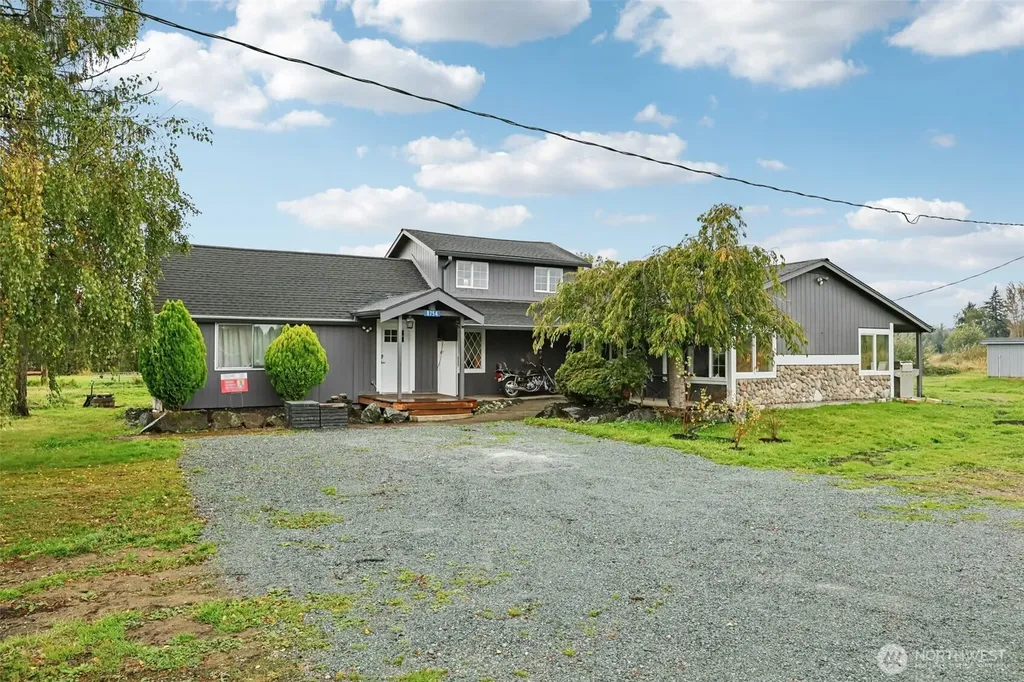 8754 Peavey Road Sedro Woolley WA 98284