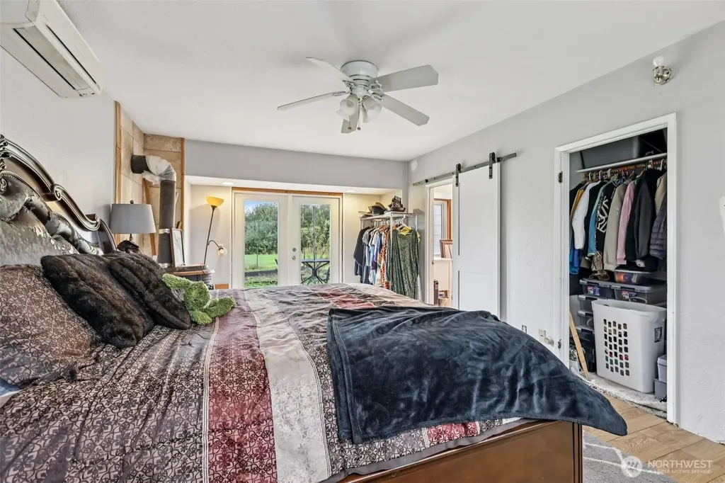 8754 Peavey Road Sedro Woolley WA 98284