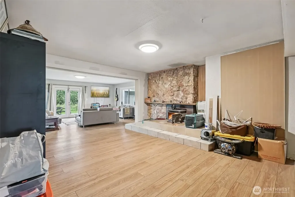 8754 Peavey Road Sedro Woolley WA 98284
