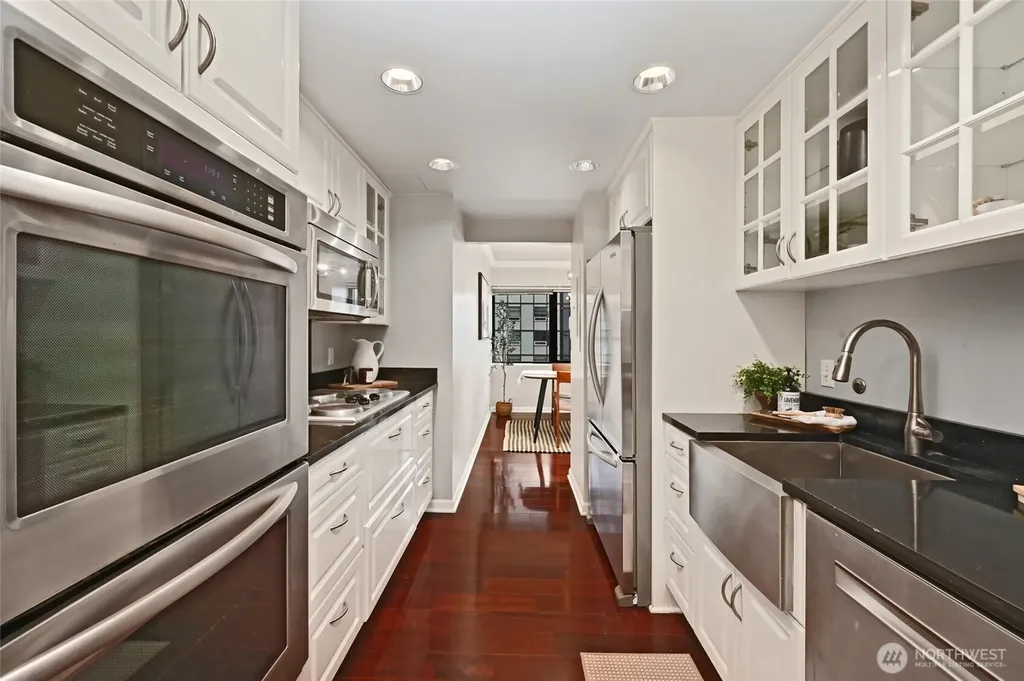 1301 Spring Street Seattle WA 98104