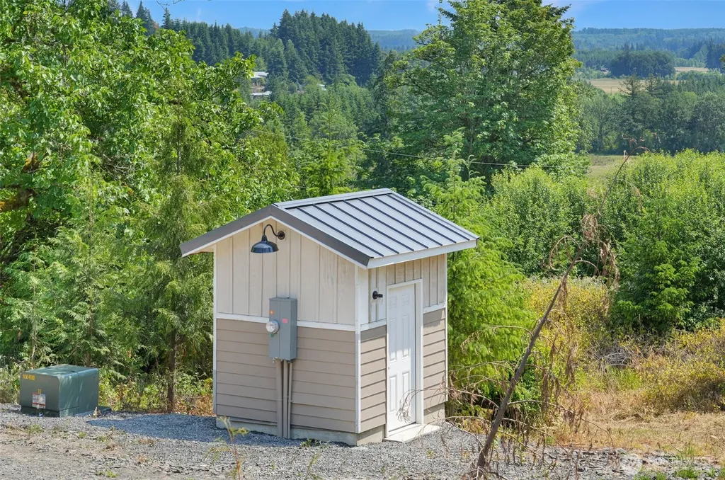 215 Sanderson Road Chehalis WA 98532