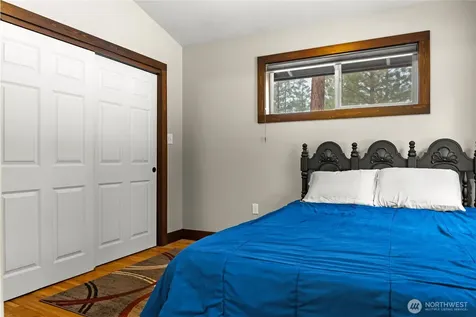 21 Twin Lakes Drive Winthrop WA 98862