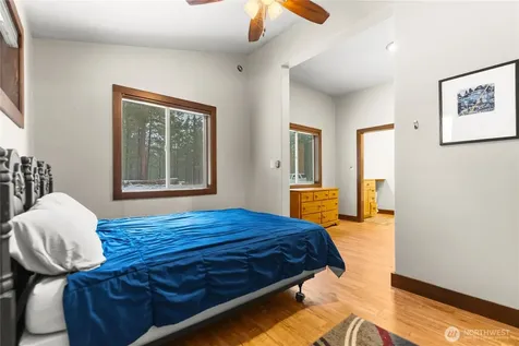 21 Twin Lakes Drive Winthrop WA 98862