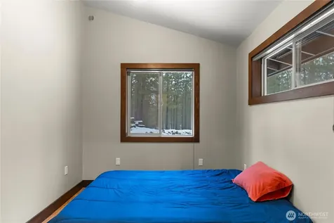 21 Twin Lakes Drive Winthrop WA 98862