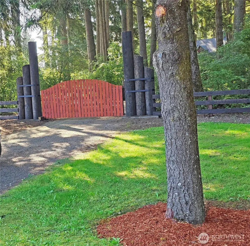 17104 Old Highway 99 Tenino WA 98589