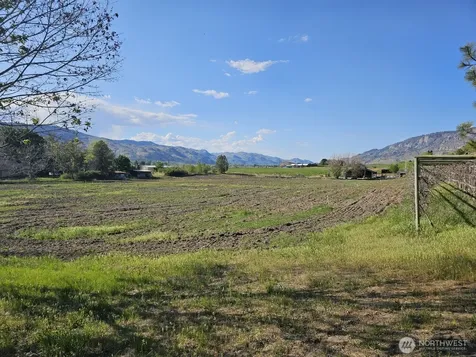 8 Oneil Road Oroville WA 98844