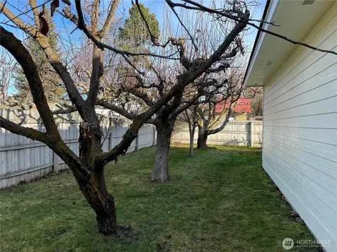 515 W 11th Avenue Ellensburg WA 98926