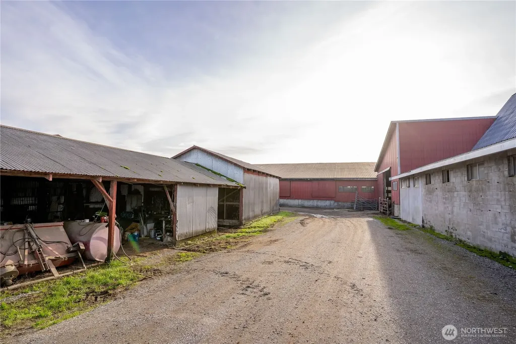 1915 Hampton Road Everson WA 98247