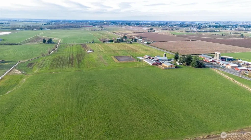 1915 Hampton Road Everson WA 98247