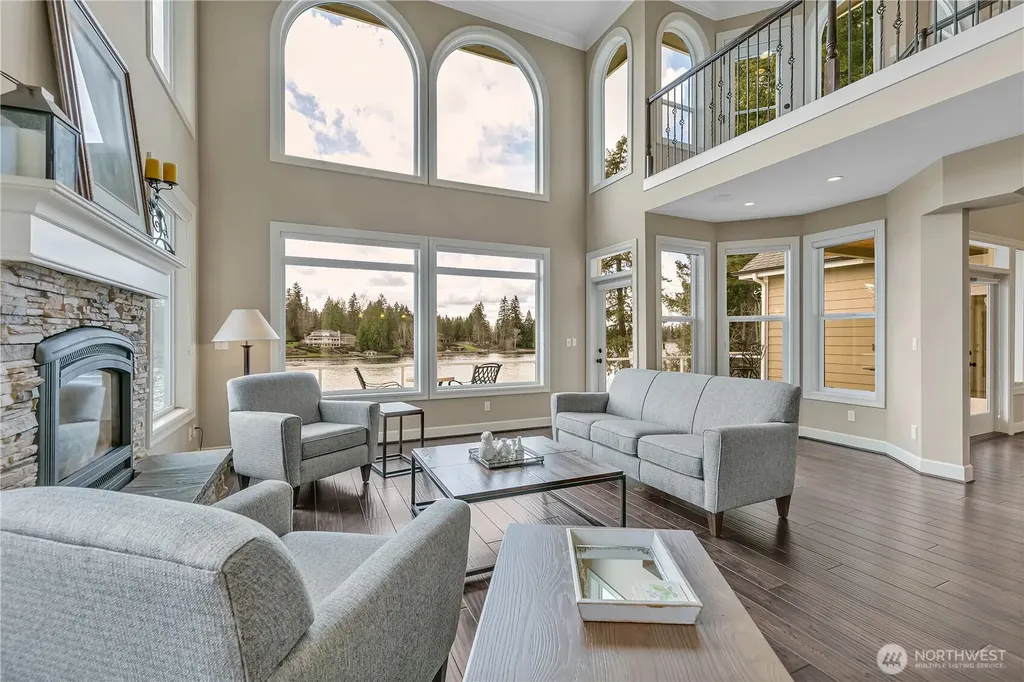 21256 39th Street Ct E Lake Tapps WA 98391