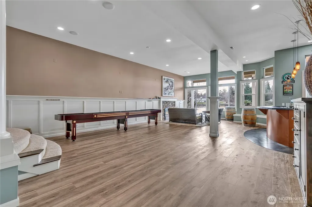 21256 39th Street Ct E Lake Tapps WA 98391