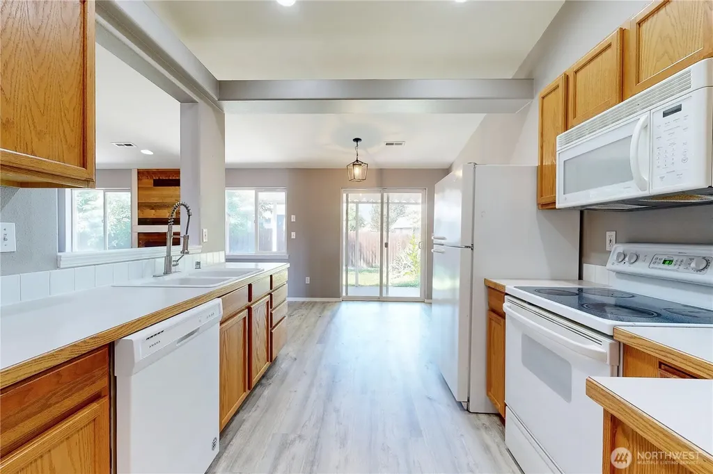 1152 SE Falbo Drive College Place WA 99324