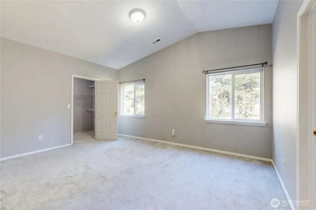 1152 SE Falbo Drive College Place WA 99324