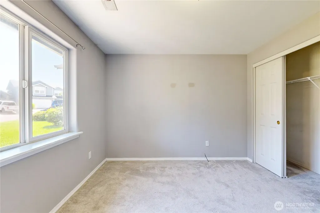 1152 SE Falbo Drive College Place WA 99324