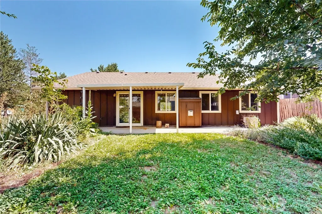 1152 SE Falbo Drive College Place WA 99324