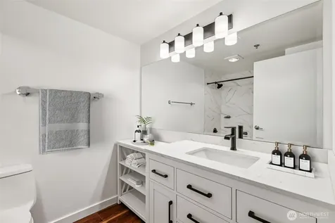 1425 Dexter Avenue N Seattle WA 98109