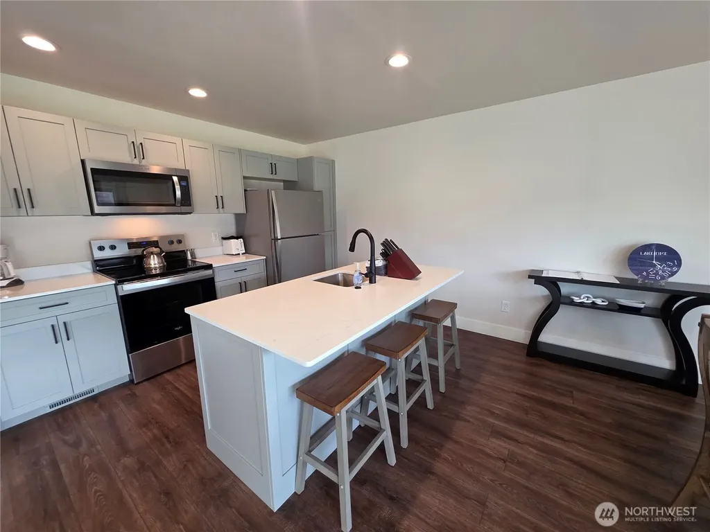 1 Lodge 620-o Manson WA 98831