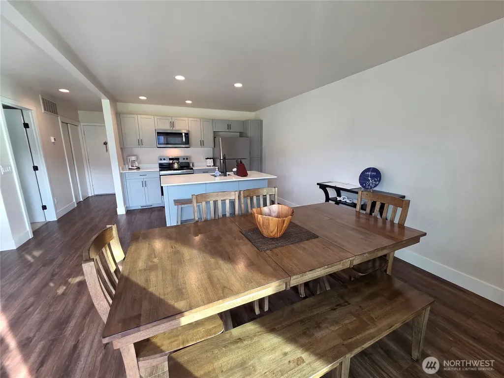 1 Lodge 620-o Manson WA 98831