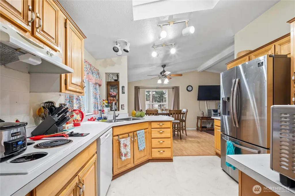 16501 4th Avenue Ct E Spanaway WA 98387