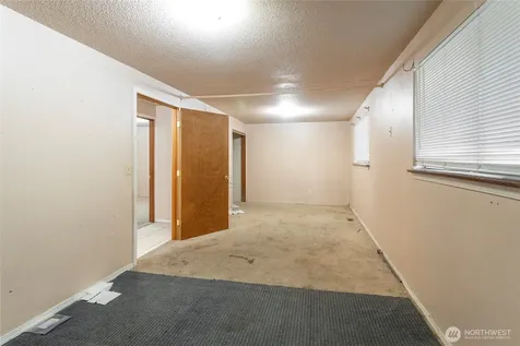 1620 E Columbia Avenue Tacoma WA 98404