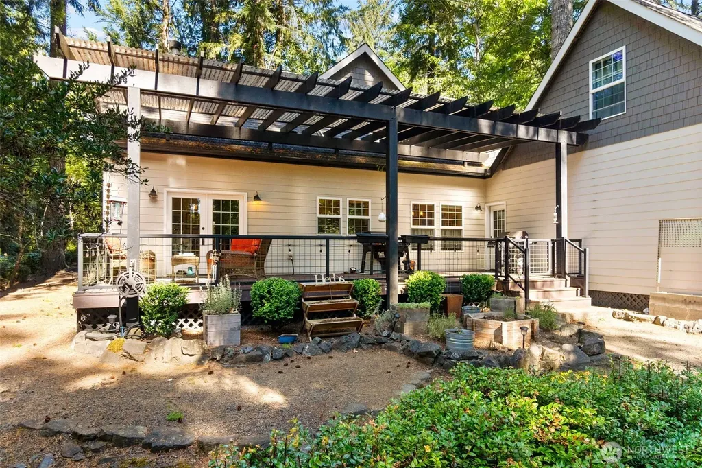 1130 E Sunset Hill Road Shelton WA 98584