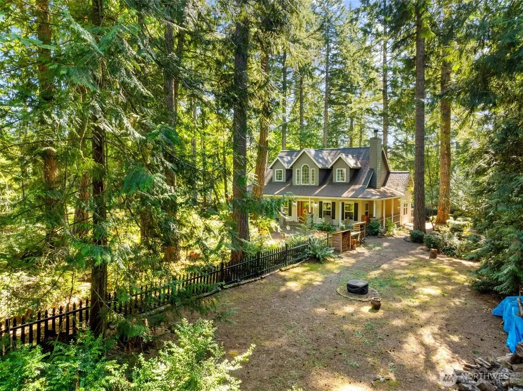 1130 E Sunset Hill Road Shelton WA 98584