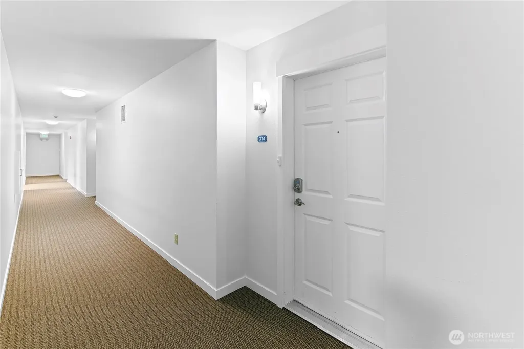 300 High School Road NE Bainbridge Island WA 98110