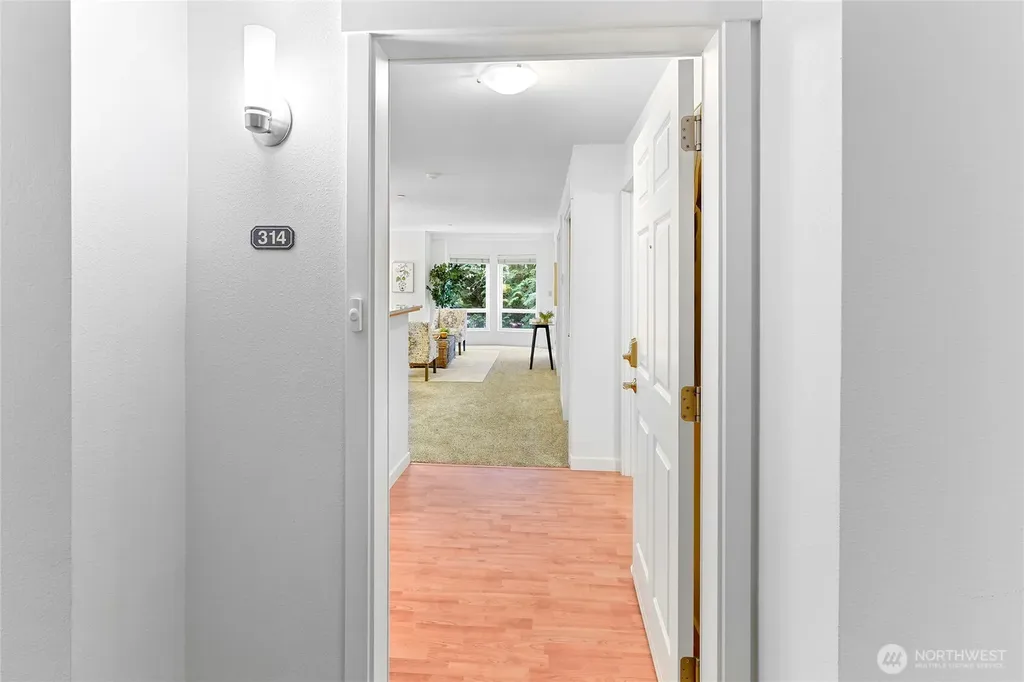300 High School Road NE Bainbridge Island WA 98110