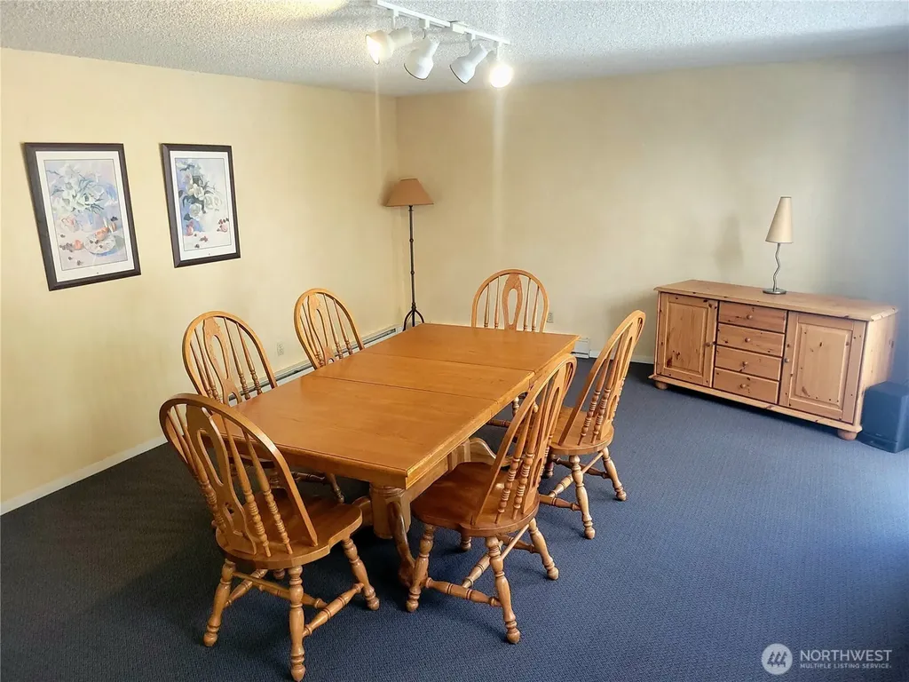 18100 15th Avenue NE Shoreline WA 98155