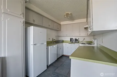 7322 19th Street W Tacoma WA 98466