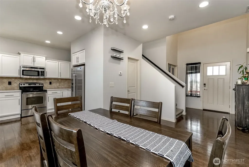 20102 40th Avenue E Spanaway WA 98387