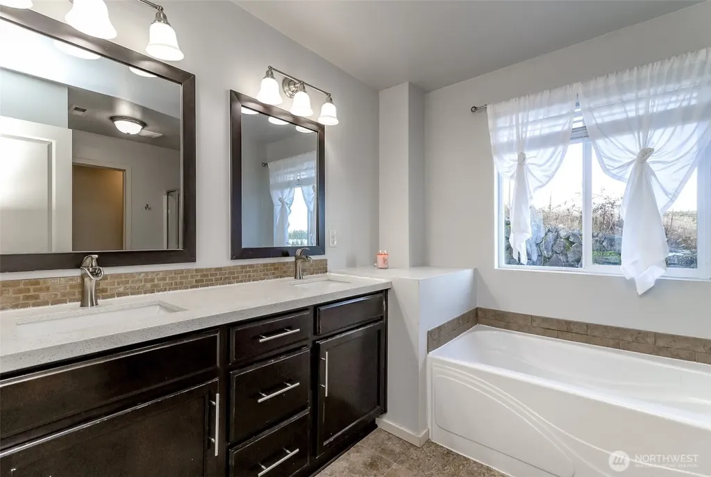 20102 40th Avenue E Spanaway WA 98387