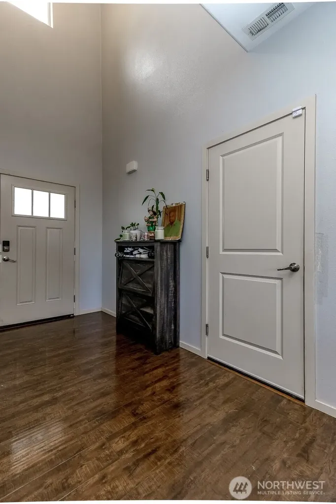 20102 40th Avenue E Spanaway WA 98387