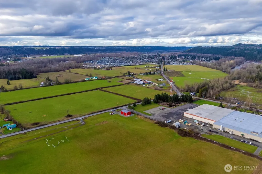 19403 Orville Rd E Orting WA 98360