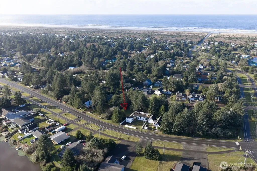 126 S Narwhal Loop SW Ocean Shores WA 98569